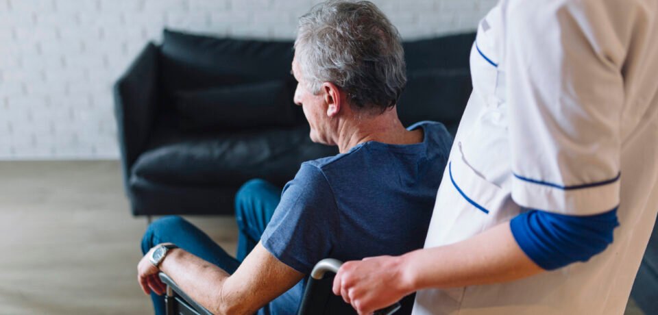 man-nursing-home man-nursing-home